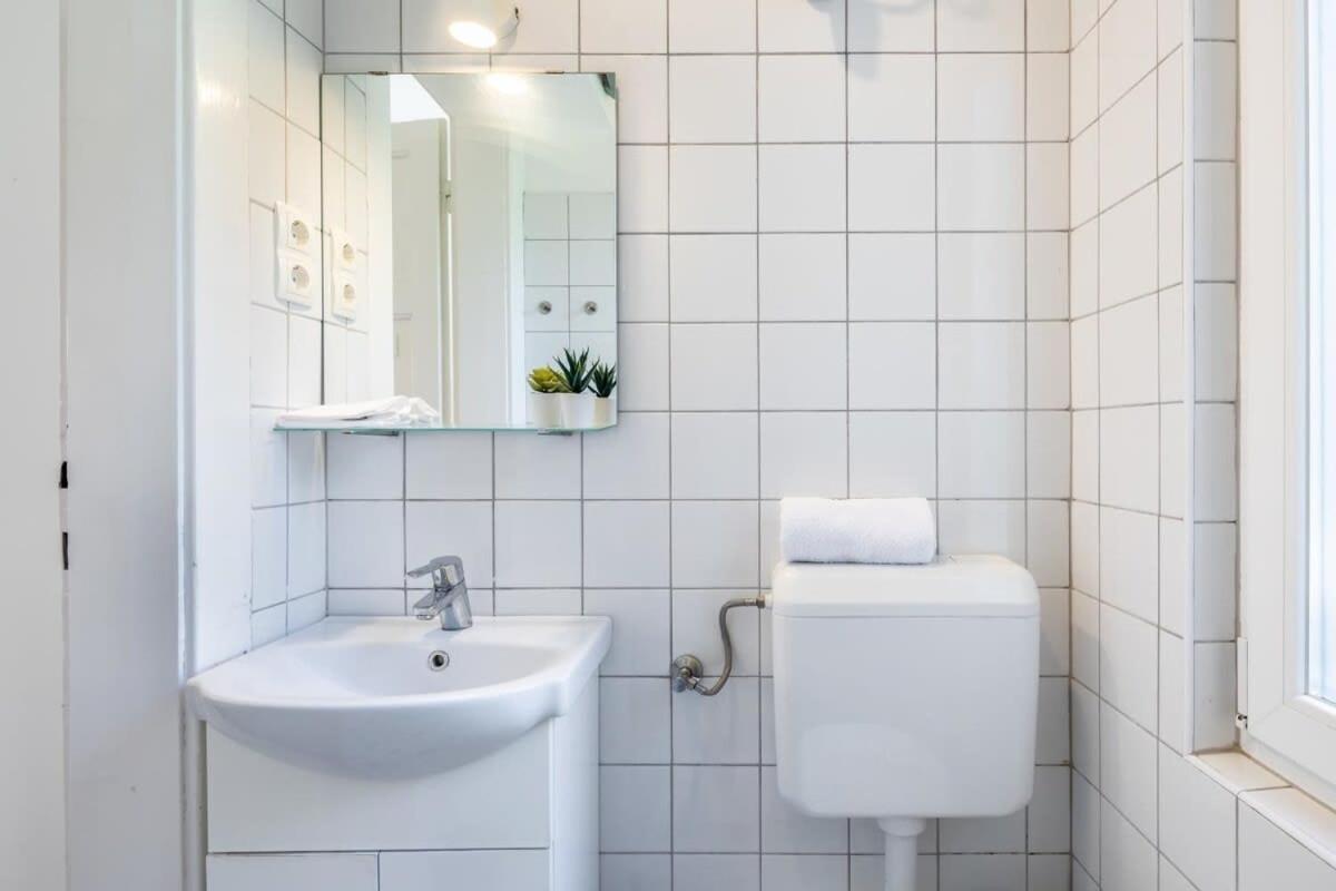 Lovely & Cozy Home With A C Boedapest Buitenkant foto