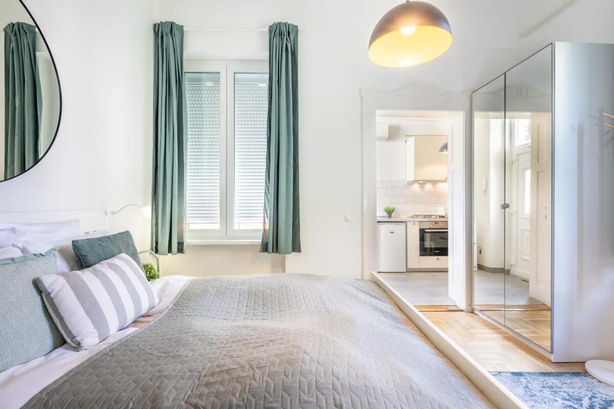 Lovely & Cozy Home With A C Boedapest Buitenkant foto