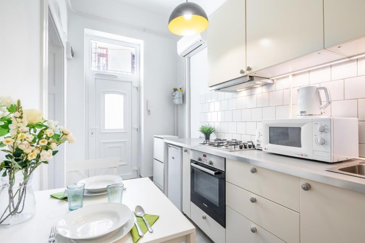 Lovely & Cozy Home With A C Boedapest Buitenkant foto